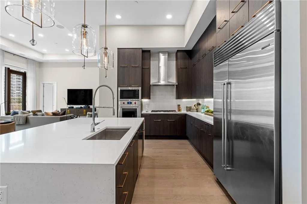 40 12th Street Unit 1004, Atlanta, Georgia 30309, 3 Bedrooms Bedrooms, ,3 BathroomsBathrooms,Residential,For Sale,40 12th Street Unit 1004,7607472