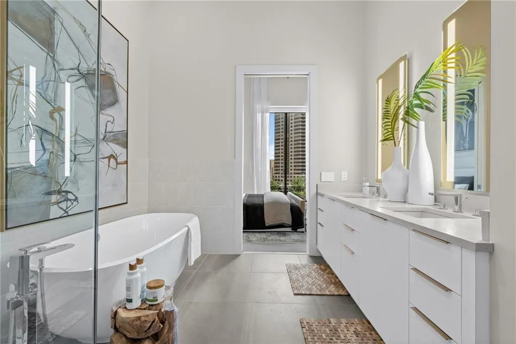 40 12th Street Unit 1004, Atlanta, Georgia 30309, 3 Bedrooms Bedrooms, ,3 BathroomsBathrooms,Residential,For Sale,40 12th Street Unit 1004,7607472