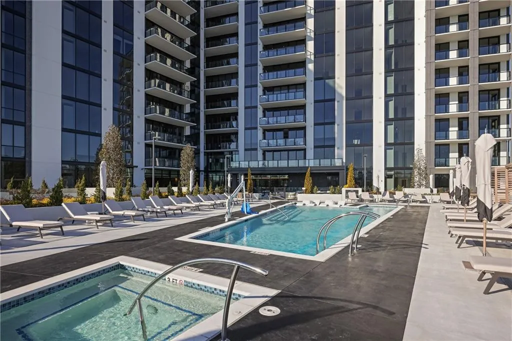 2425 Peachtree Road Ne Unit 1802, Atlanta, Georgia 30305, 2 Bedrooms Bedrooms, 0 ,2 BathroomsBathrooms,Residential,For Sale,2425 Peachtree Road Ne Unit 1802,7705513