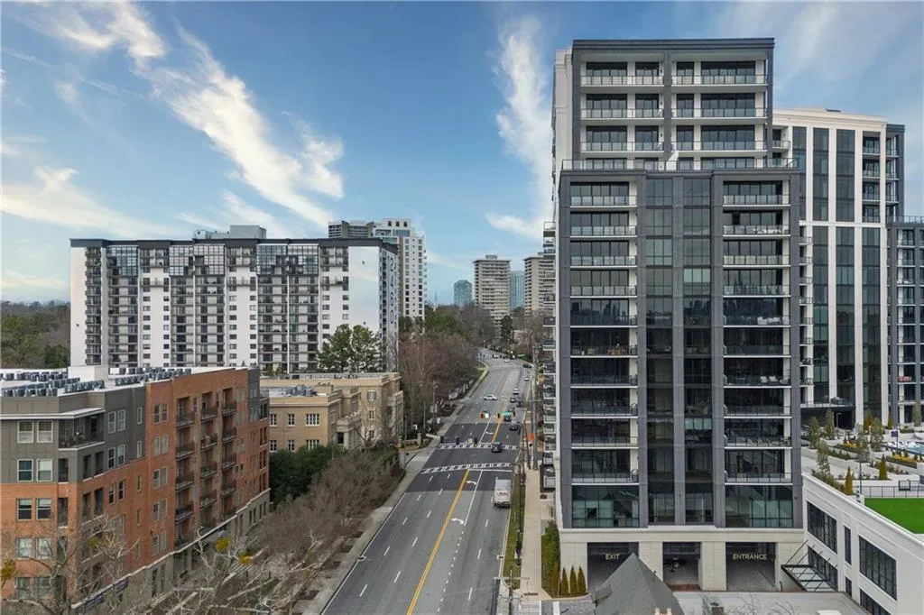 2425 Peachtree Road Ne Unit 1802, Atlanta, Georgia 30305, 2 Bedrooms Bedrooms, 0 ,2 BathroomsBathrooms,Residential,For Sale,2425 Peachtree Road Ne Unit 1802,7705513