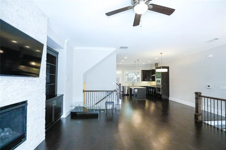 1920 Townsend Court, Atlanta, Georgia 30329