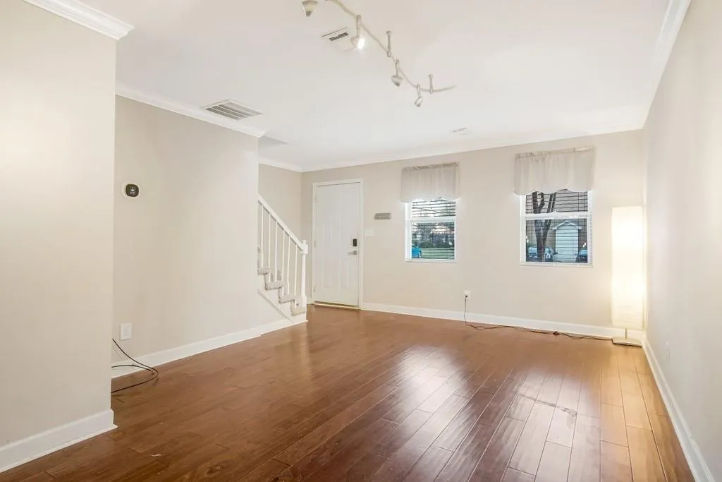 265 Winding River Drive Unit F, Sandy Springs, Georgia 30350, 2 Bedrooms Bedrooms, ,1 BathroomBathrooms,Residential,Sold,265 Winding River Drive Unit F,6806130