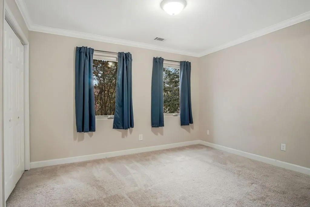 265 Winding River Drive Unit F, Sandy Springs, Georgia 30350, 2 Bedrooms Bedrooms, ,1 BathroomBathrooms,Residential,Sold,265 Winding River Drive Unit F,6806130