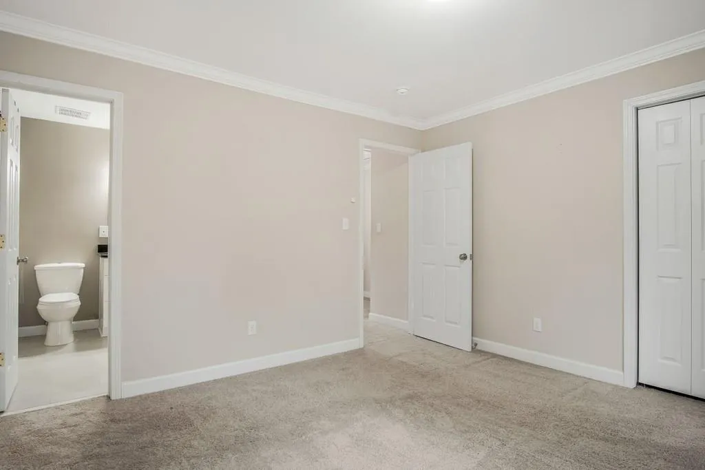 265 Winding River Drive Unit F, Sandy Springs, Georgia 30350, 2 Bedrooms Bedrooms, ,1 BathroomBathrooms,Residential,Sold,265 Winding River Drive Unit F,6806130