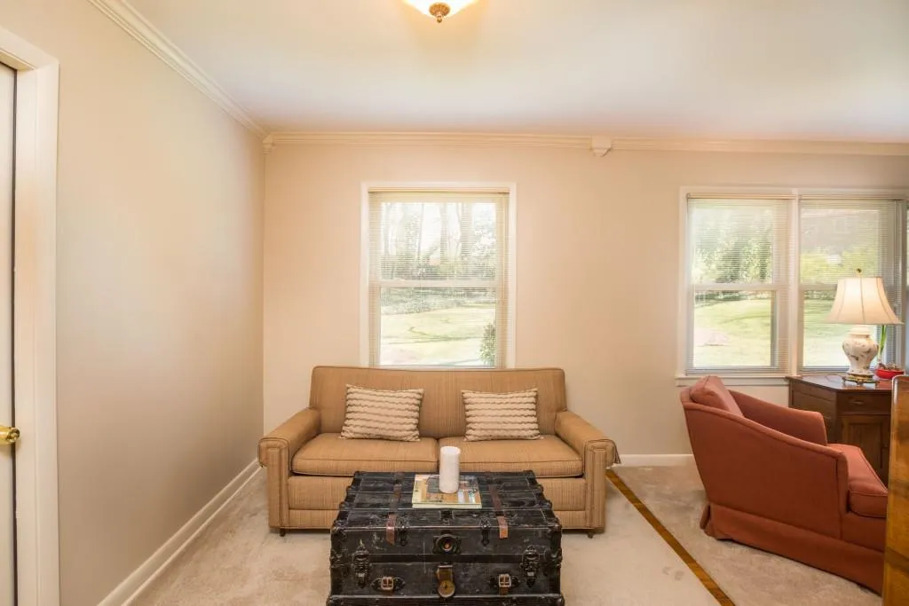 255 Brook Drive, Sandy Springs, Georgia 30328, 3 Bedrooms Bedrooms, ,2 BathroomsBathrooms,Residential,Sold,255 Brook Drive,5978622