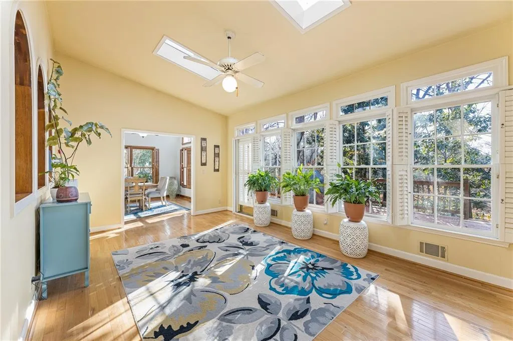 8415 Valemont Drive, Sandy Springs, Georgia 30350, 5 Bedrooms Bedrooms, ,4 BathroomsBathrooms,Residential,Sold,8415 Valemont Drive,7175892