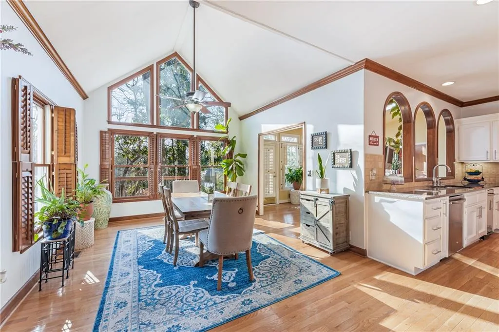 8415 Valemont Drive, Sandy Springs, Georgia 30350, 5 Bedrooms Bedrooms, ,4 BathroomsBathrooms,Residential,Sold,8415 Valemont Drive,7175892