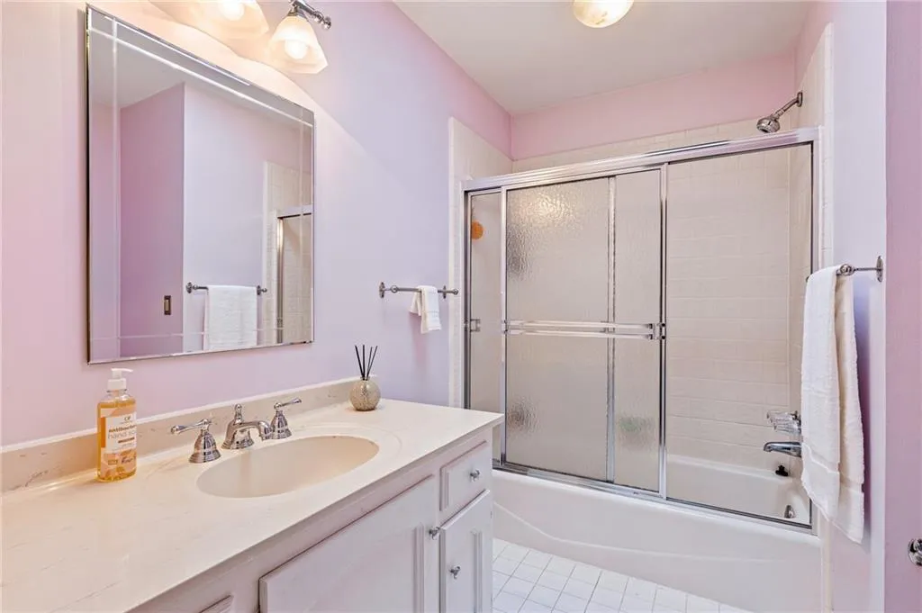 8415 Valemont Drive, Sandy Springs, Georgia 30350, 5 Bedrooms Bedrooms, ,4 BathroomsBathrooms,Residential,Sold,8415 Valemont Drive,7175892