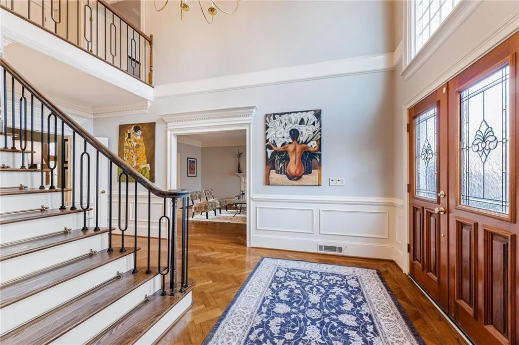 8415 Valemont Drive, Sandy Springs, Georgia 30350, 5 Bedrooms Bedrooms, ,4 BathroomsBathrooms,Residential,Sold,8415 Valemont Drive,7175892