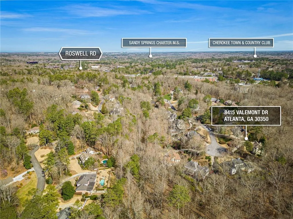 8415 Valemont Drive, Sandy Springs, Georgia 30350, 5 Bedrooms Bedrooms, ,4 BathroomsBathrooms,Residential,Sold,8415 Valemont Drive,7175892