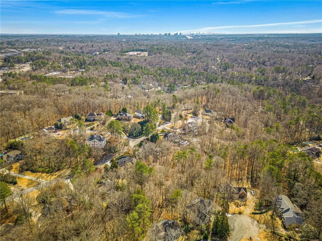 8415 Valemont Drive, Sandy Springs, Georgia 30350, 5 Bedrooms Bedrooms, ,4 BathroomsBathrooms,Residential,Sold,8415 Valemont Drive,7175892