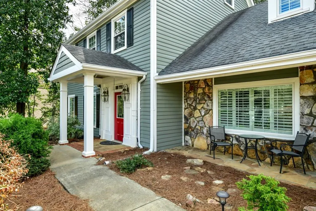 7445 Old Maine Trail, Sandy Springs, Georgia 30328, 4 Bedrooms Bedrooms, ,2 BathroomsBathrooms,Residential,Sold,7445 Old Maine Trail,5978599