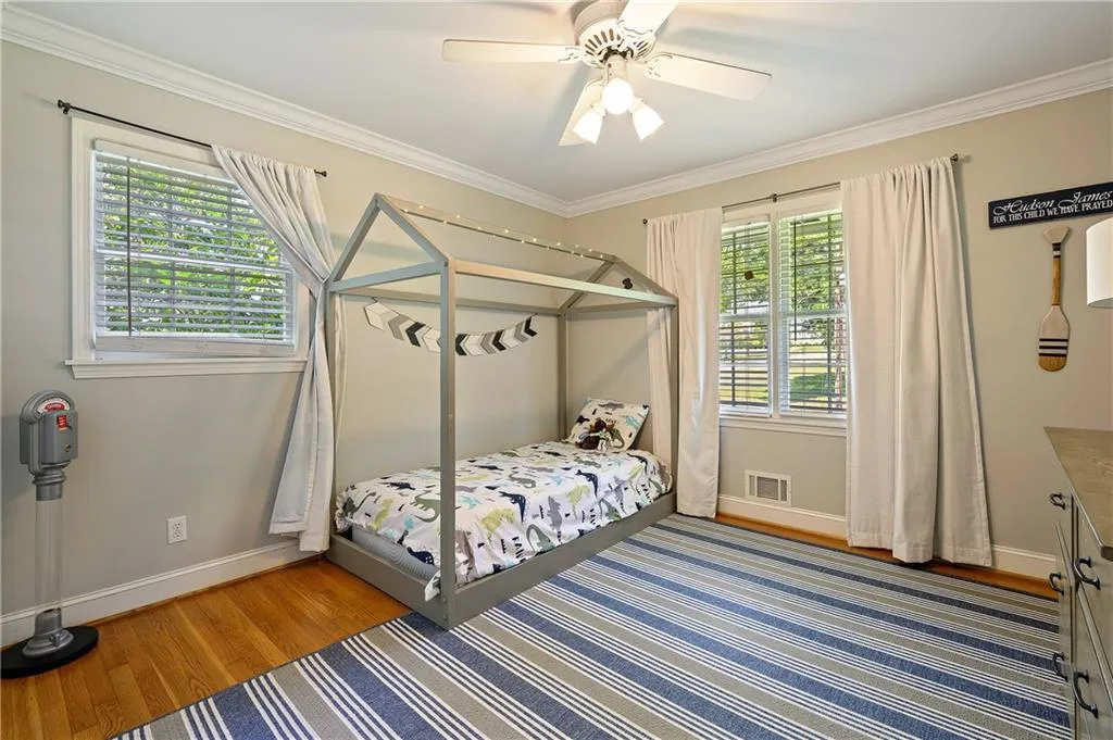 5830 Hilderbrand Drive, Sandy Springs, Georgia 30328, 4 Bedrooms Bedrooms, ,3 BathroomsBathrooms,Residential,Sold,5830 Hilderbrand Drive,6774354