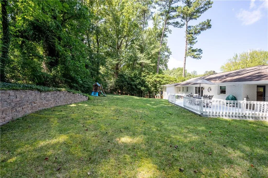 5830 Hilderbrand Drive, Sandy Springs, Georgia 30328, 4 Bedrooms Bedrooms, ,3 BathroomsBathrooms,Residential,Sold,5830 Hilderbrand Drive,6774354