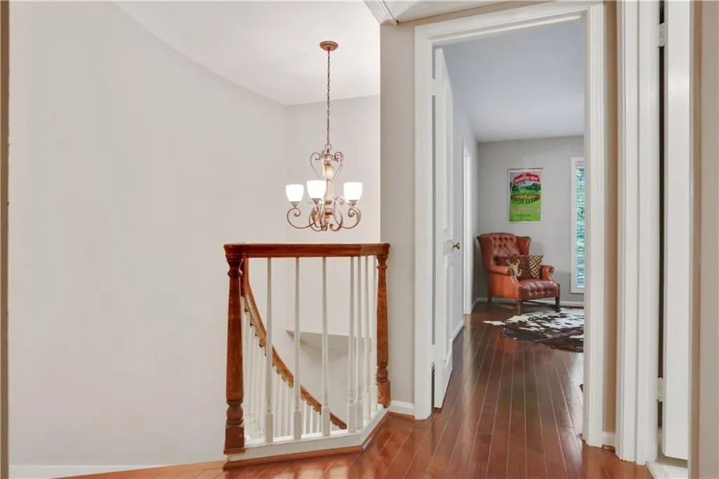 5400 Roswell Road Unit I4, Atlanta, Georgia 30342, 3 Bedrooms Bedrooms, ,2 BathroomsBathrooms,Residential,Sold,5400 Roswell Road Unit I4,6050782