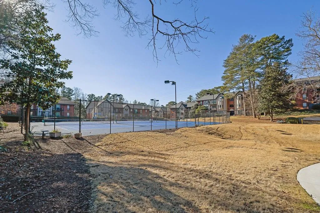 6851 Roswell Road Unit G8, Sandy Springs, Georgia 30328, 1 Bedroom Bedrooms, ,1 BathroomBathrooms,Residential,For Sale,6851 Roswell Road Unit G8,7713607