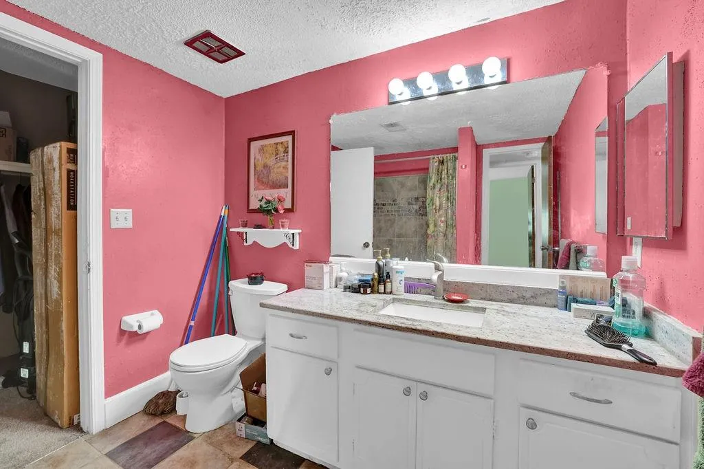 6851 Roswell Road Unit G8, Sandy Springs, Georgia 30328, 1 Bedroom Bedrooms, ,1 BathroomBathrooms,Residential,For Sale,6851 Roswell Road Unit G8,7713607