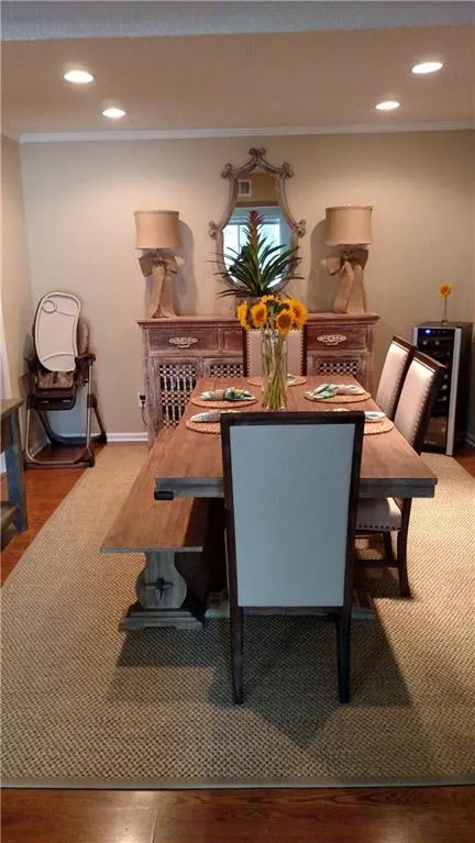 6851 Roswell Road Unit 028, Atlanta, Georgia 30328, 2 Bedrooms Bedrooms, ,2 BathroomsBathrooms,Residential,Sold,6851 Roswell Road Unit 028,5684749