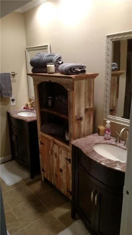 6851 Roswell Road Unit 028, Atlanta, Georgia 30328, 2 Bedrooms Bedrooms, ,2 BathroomsBathrooms,Residential,Sold,6851 Roswell Road Unit 028,5684749 6851 Roswell Road Unit 028, Atlanta, Georgia 30328, 2 Bedrooms Bedrooms, ,2 BathroomsBathrooms,Residential,Sold,6851 Roswell Road Unit 028,5684749