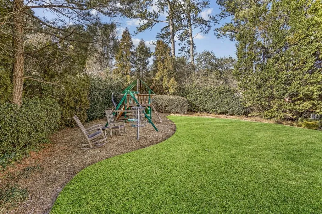 5625 Cross Gate Drive Nw, Sandy Springs, Georgia 30327, 7 Bedrooms Bedrooms, ,7 BathroomsBathrooms,Residential,Sold,5625 Cross Gate Drive Nw,6843535