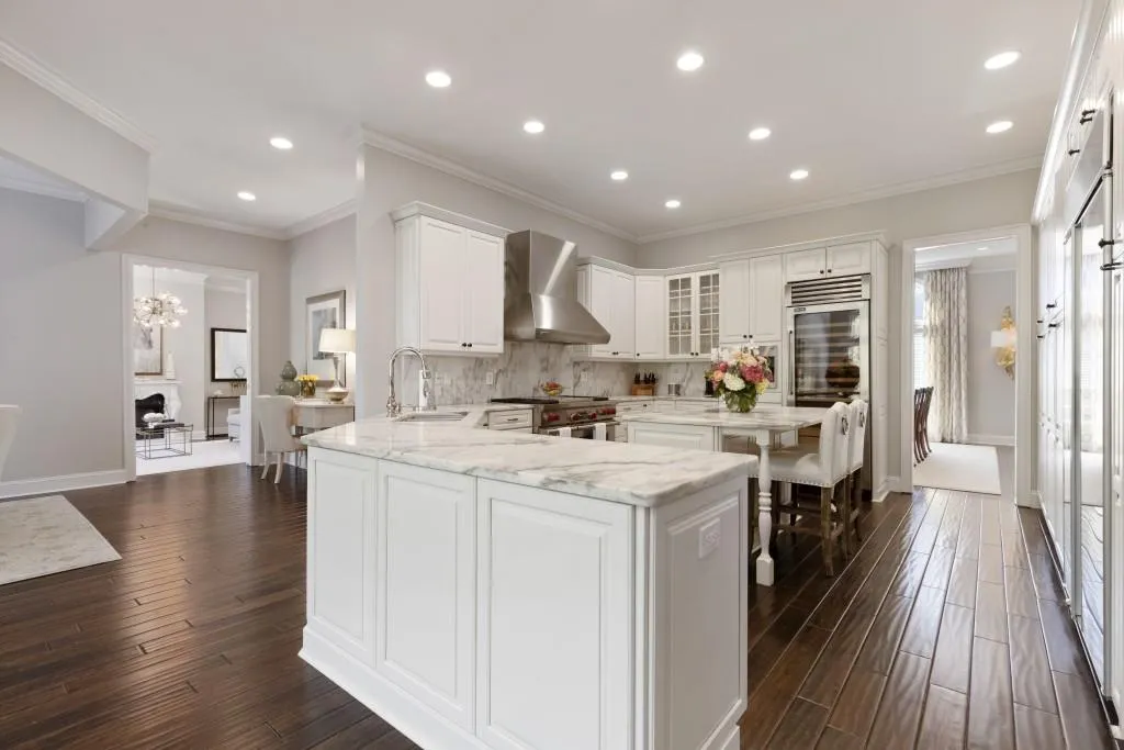 5625 Cross Gate Drive Nw, Sandy Springs, Georgia 30327, 7 Bedrooms Bedrooms, ,7 BathroomsBathrooms,Residential,Sold,5625 Cross Gate Drive Nw,6843535