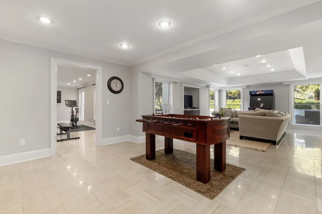 5625 Cross Gate Drive Nw, Sandy Springs, Georgia 30327, 7 Bedrooms Bedrooms, ,7 BathroomsBathrooms,Residential,Sold,5625 Cross Gate Drive Nw,6843535