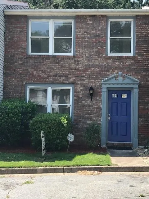 8884 Long Beach Circle, Sandy Springs, Georgia 30350, 3 Bedrooms Bedrooms, ,1 BathroomBathrooms,Residential,Sold,8884 Long Beach Circle,5882905