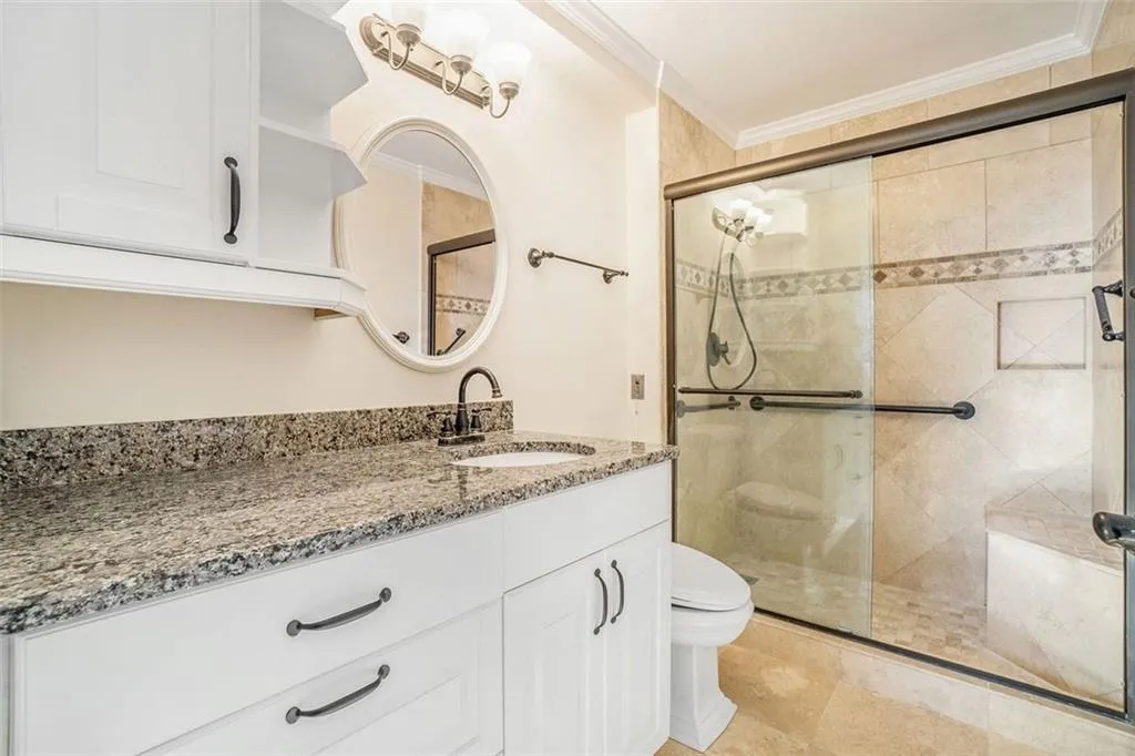 300 Johnson Ferry Road Ne Unit A 1003, Sandy Springs, Georgia 30328, 2 Bedrooms Bedrooms, ,2 BathroomsBathrooms,Residential,Sold,300 Johnson Ferry Road Ne Unit A 1003,7022282