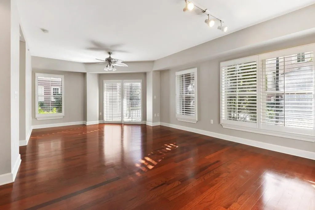 200 River Vista Drive Unit 210, Atlanta, Georgia 30339, 2 Bedrooms Bedrooms, ,2 BathroomsBathrooms,Residential,Sold,200 River Vista Drive Unit 210,6608505