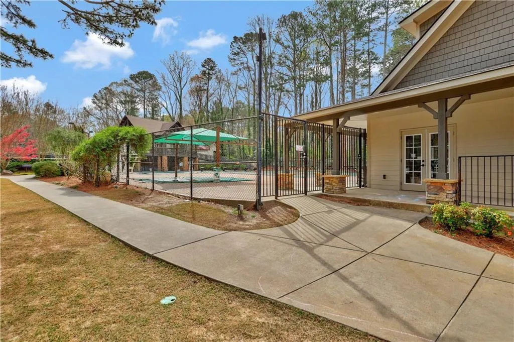 6820 Lisa Lane, Sandy Springs, Georgia 30338, 5 Bedrooms Bedrooms, ,4 BathroomsBathrooms,Residential,Sold,6820 Lisa Lane,6859413