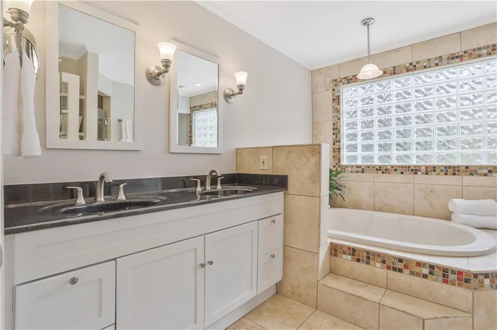 6820 Lisa Lane, Sandy Springs, Georgia 30338, 5 Bedrooms Bedrooms, ,4 BathroomsBathrooms,Residential,Sold,6820 Lisa Lane,6859413