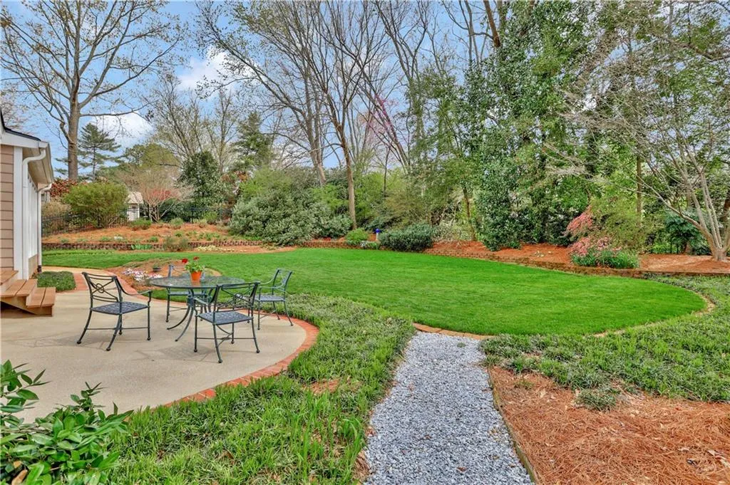 6820 Lisa Lane, Sandy Springs, Georgia 30338, 5 Bedrooms Bedrooms, ,4 BathroomsBathrooms,Residential,Sold,6820 Lisa Lane,6859413
