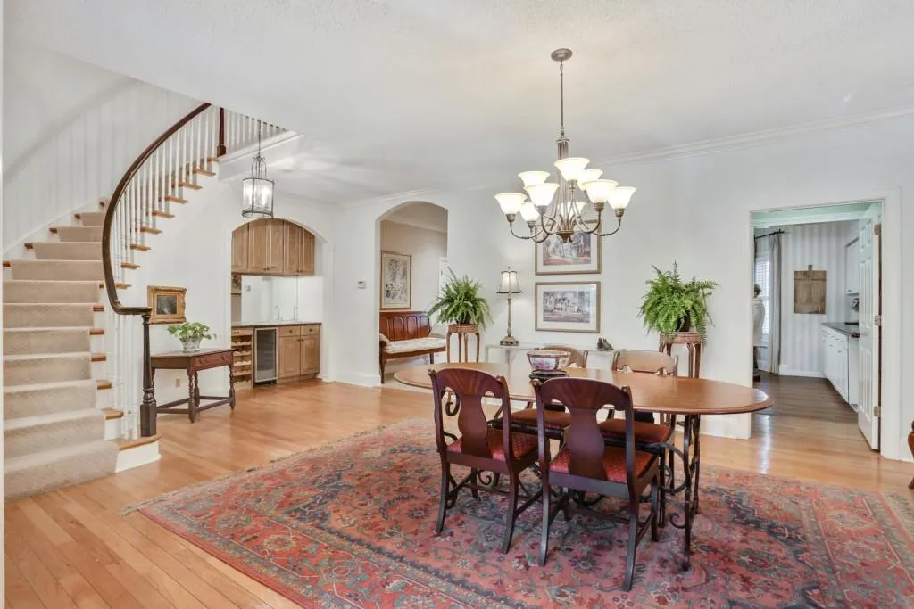 5996 Mitchell Road Unit 21, Atlanta, Georgia 30328, 3 Bedrooms Bedrooms, ,3 BathroomsBathrooms,Residential,Sold,5996 Mitchell Road Unit 21,6528633