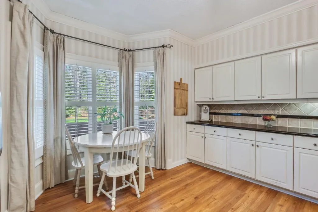 5996 Mitchell Road Unit 21, Atlanta, Georgia 30328, 3 Bedrooms Bedrooms, ,3 BathroomsBathrooms,Residential,Sold,5996 Mitchell Road Unit 21,6528633