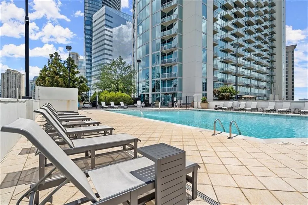 3324 Peachtree Road Ne Unit 2907, Atlanta, Georgia 30326, 1 Bedroom Bedrooms, ,1 BathroomBathrooms,Residential,For Sale,3324 Peachtree Road Ne Unit 2907,7625803