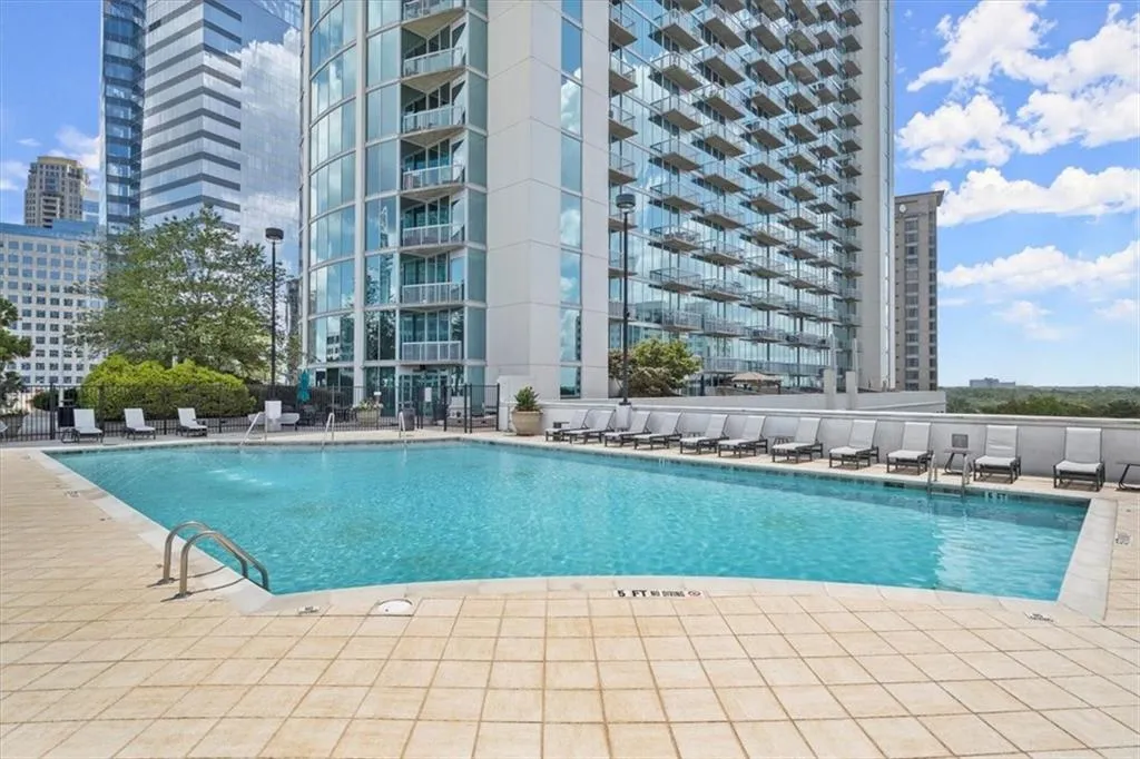 3324 Peachtree Road Ne Unit 2907, Atlanta, Georgia 30326, 1 Bedroom Bedrooms, ,1 BathroomBathrooms,Residential,For Sale,3324 Peachtree Road Ne Unit 2907,7625803