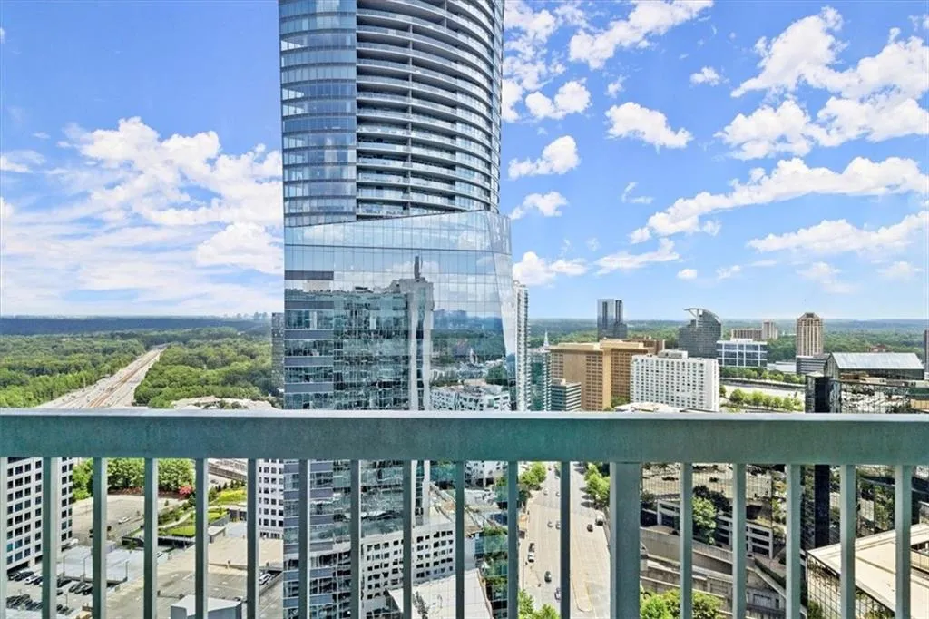 3324 Peachtree Road Ne Unit 2907, Atlanta, Georgia 30326, 1 Bedroom Bedrooms, ,1 BathroomBathrooms,Residential,For Sale,3324 Peachtree Road Ne Unit 2907,7625803