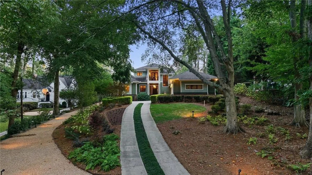 1271 Roxboro Drive Ne, Atlanta, Georgia 30324, 6 Bedrooms Bedrooms, ,5 BathroomsBathrooms,Residential,For Sale,1271 Roxboro Drive Ne,7660864