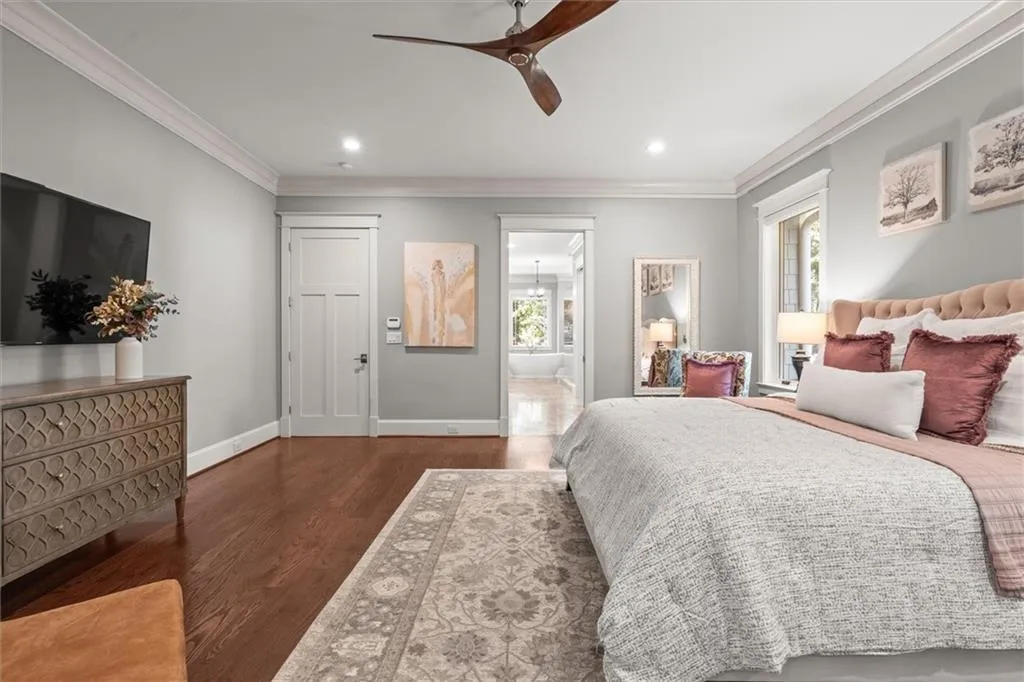 1271 Roxboro Drive Ne, Atlanta, Georgia 30324, 6 Bedrooms Bedrooms, ,5 BathroomsBathrooms,Residential,For Sale,1271 Roxboro Drive Ne,7660864