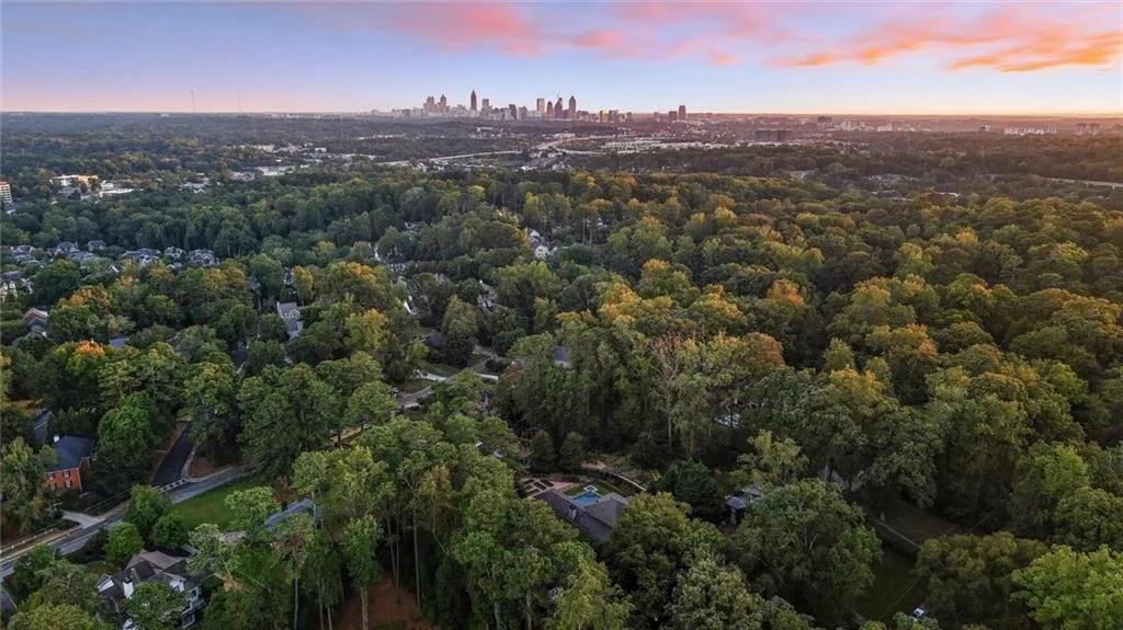 1271 Roxboro Drive Ne, Atlanta, Georgia 30324, 6 Bedrooms Bedrooms, ,5 BathroomsBathrooms,Residential,For Sale,1271 Roxboro Drive Ne,7660864