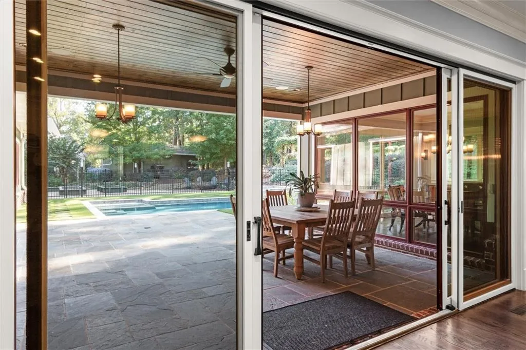 1271 Roxboro Drive Ne, Atlanta, Georgia 30324, 6 Bedrooms Bedrooms, ,5 BathroomsBathrooms,Residential,For Sale,1271 Roxboro Drive Ne,7660864