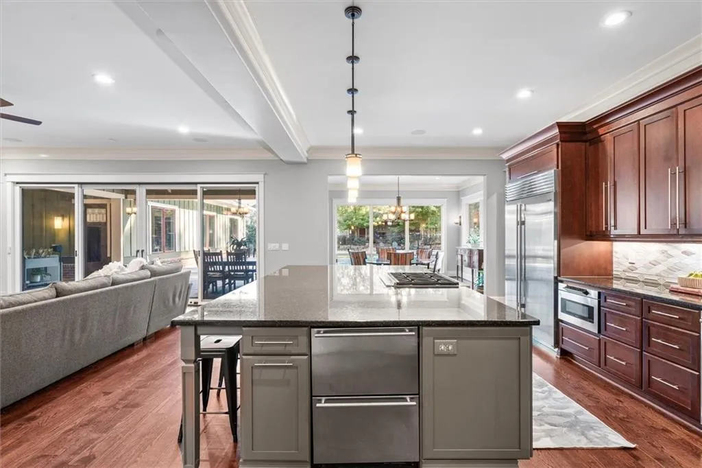 1271 Roxboro Drive Ne, Atlanta, Georgia 30324, 6 Bedrooms Bedrooms, ,5 BathroomsBathrooms,Residential,For Sale,1271 Roxboro Drive Ne,7660864