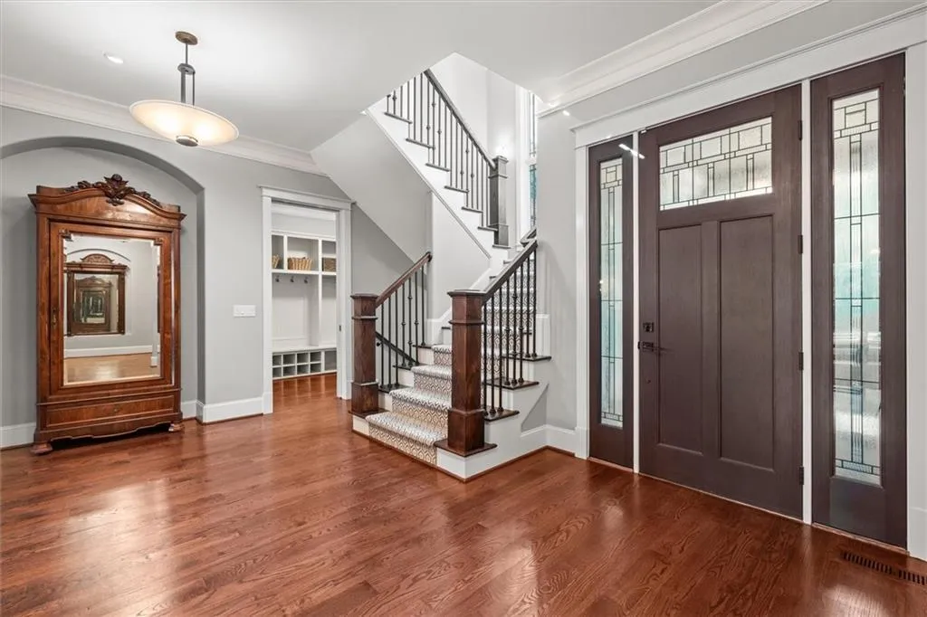 1271 Roxboro Drive Ne, Atlanta, Georgia 30324, 6 Bedrooms Bedrooms, ,5 BathroomsBathrooms,Residential,For Sale,1271 Roxboro Drive Ne,7660864