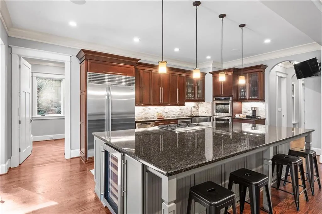 1271 Roxboro Drive Ne, Atlanta, Georgia 30324, 6 Bedrooms Bedrooms, ,5 BathroomsBathrooms,Residential,For Sale,1271 Roxboro Drive Ne,7660864