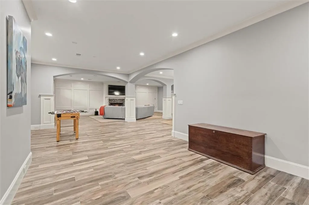 1271 Roxboro Drive Ne, Atlanta, Georgia 30324, 6 Bedrooms Bedrooms, ,5 BathroomsBathrooms,Residential,For Sale,1271 Roxboro Drive Ne,7660864