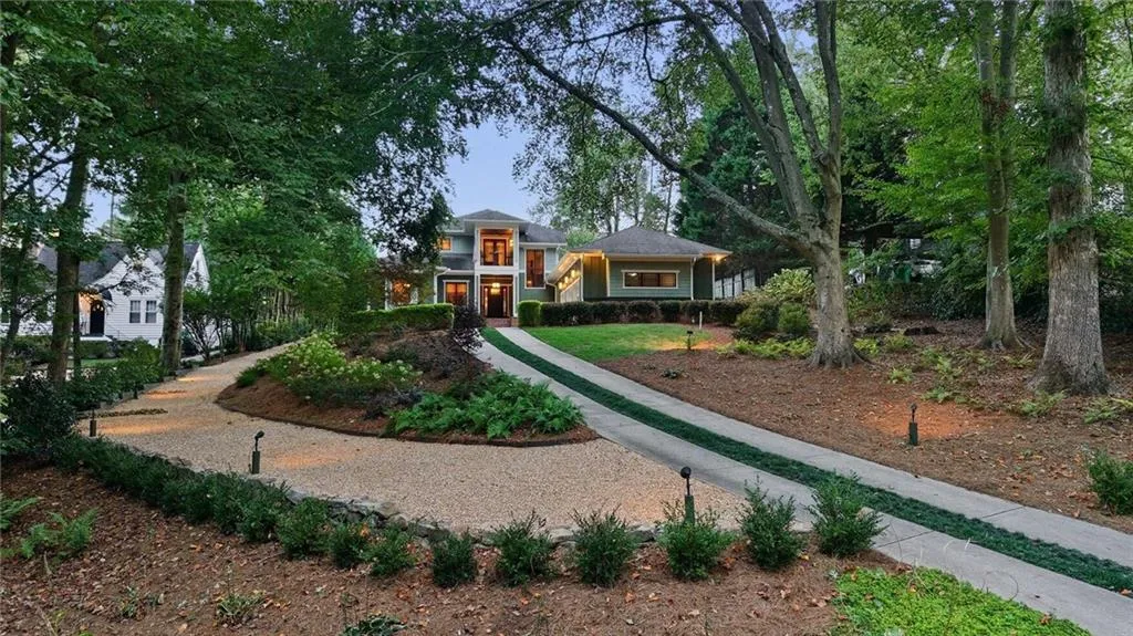 1271 Roxboro Drive Ne, Atlanta, Georgia 30324, 6 Bedrooms Bedrooms, ,5 BathroomsBathrooms,Residential,For Sale,1271 Roxboro Drive Ne,7660864