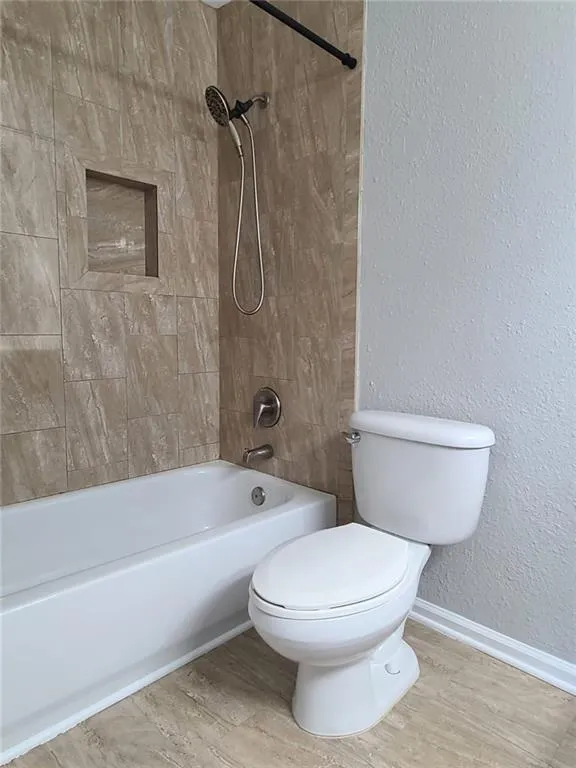 175 N River Drive Unit H, Sandy Springs, Georgia 30350, 2 Bedrooms Bedrooms, ,2 BathroomsBathrooms,Residential,Sold,175 N River Drive Unit H,7146141