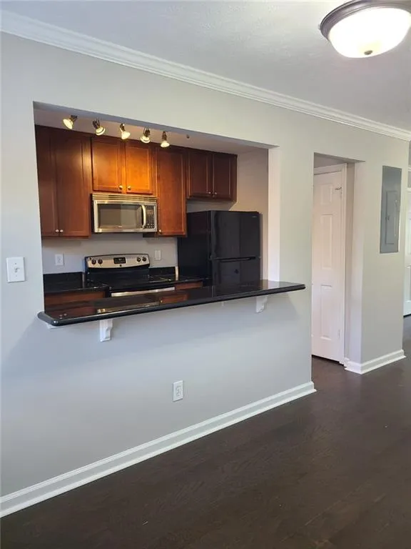 175 N River Drive Unit H, Sandy Springs, Georgia 30350, 2 Bedrooms Bedrooms, ,2 BathroomsBathrooms,Residential,Sold,175 N River Drive Unit H,7146141