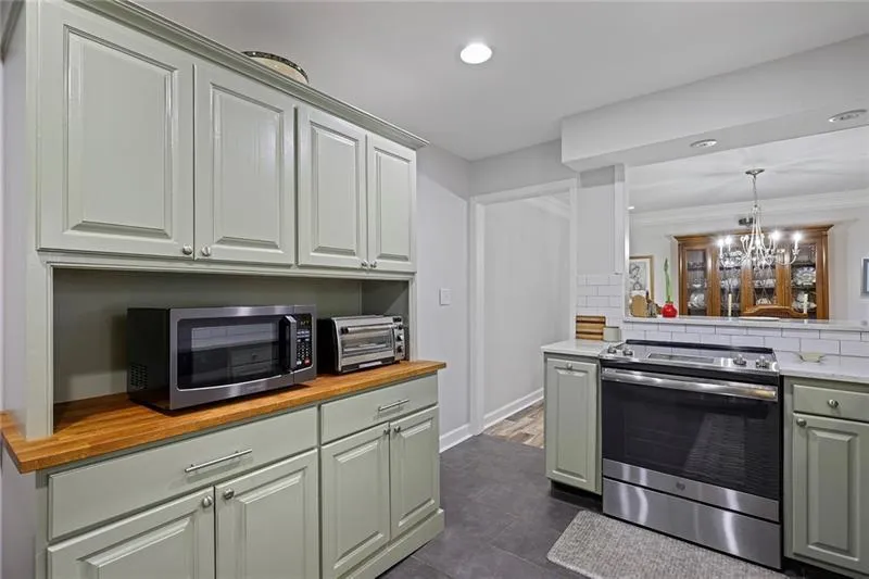 138 Elysian Way Nw, Atlanta, Georgia 30327, 2 Bedrooms Bedrooms, ,2 BathroomsBathrooms,Residential,For Sale,138 Elysian Way Nw,7607352