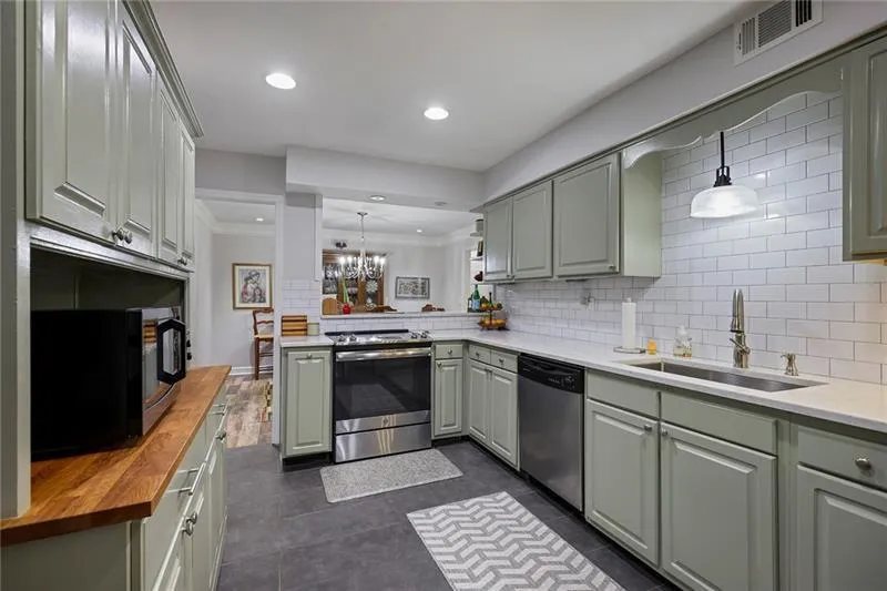 138 Elysian Way Nw, Atlanta, Georgia 30327, 2 Bedrooms Bedrooms, ,2 BathroomsBathrooms,Residential,For Sale,138 Elysian Way Nw,7607352